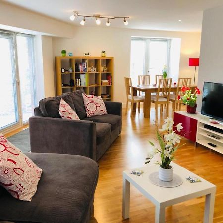 Remarkable 2 Bed Apartment In Edinburgh Edimburgo Exterior foto