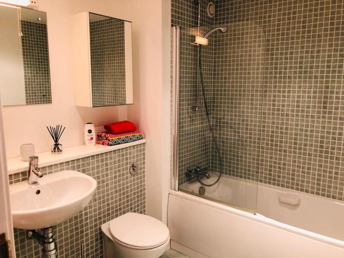Remarkable 2 Bed Apartment In Edinburgh Edimburgo Exterior foto